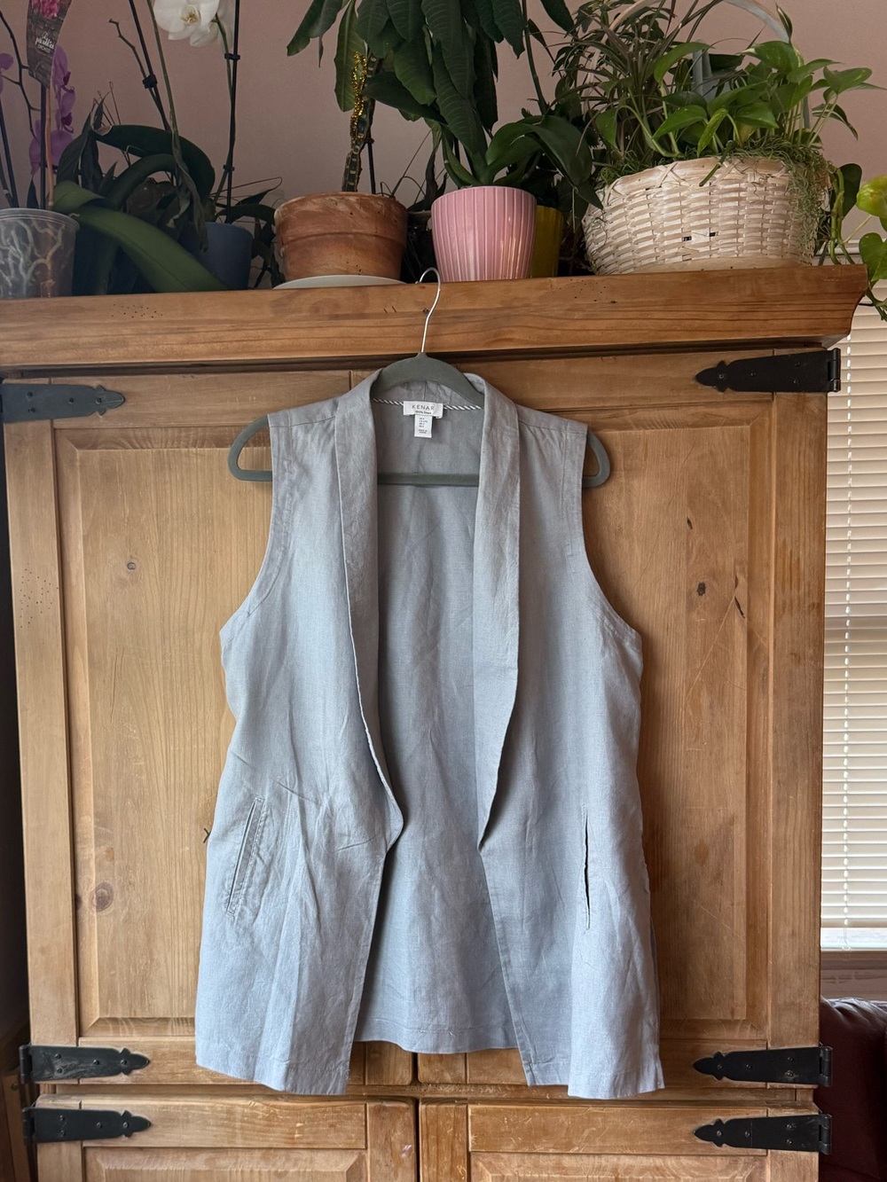 Kenar Light Gray Linen Open-Front Vest
